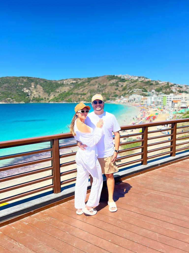 Passeio de buggy em Arraial do Cabo com paradas turísticas