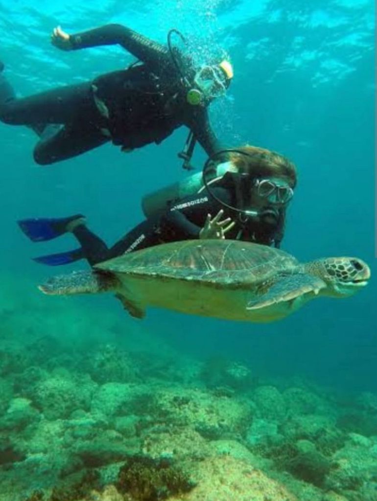 Mergulho com instrutor em Búzios, com cilindro e equipamentos completos